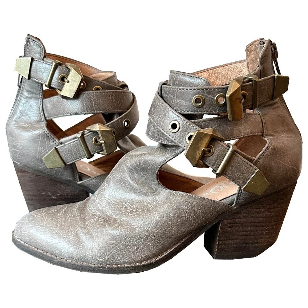 JEFFREY CAMPBELL Gray Ibiza Block Heel Booties w. Gold Hardware Size 8